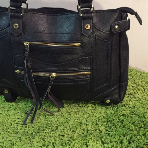 Steve Madden black handbag - Picture 2 of 11